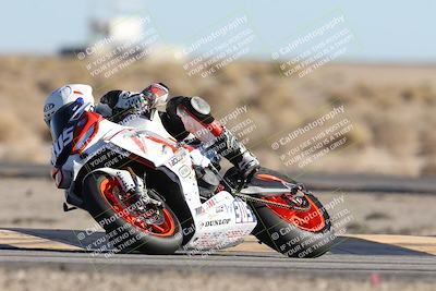 media/Dec-07-2025-CVMA (Sun) [[3e7d2de5dc]]/Race 11-Formula 2-CVMA Hooligans-American Thunder/